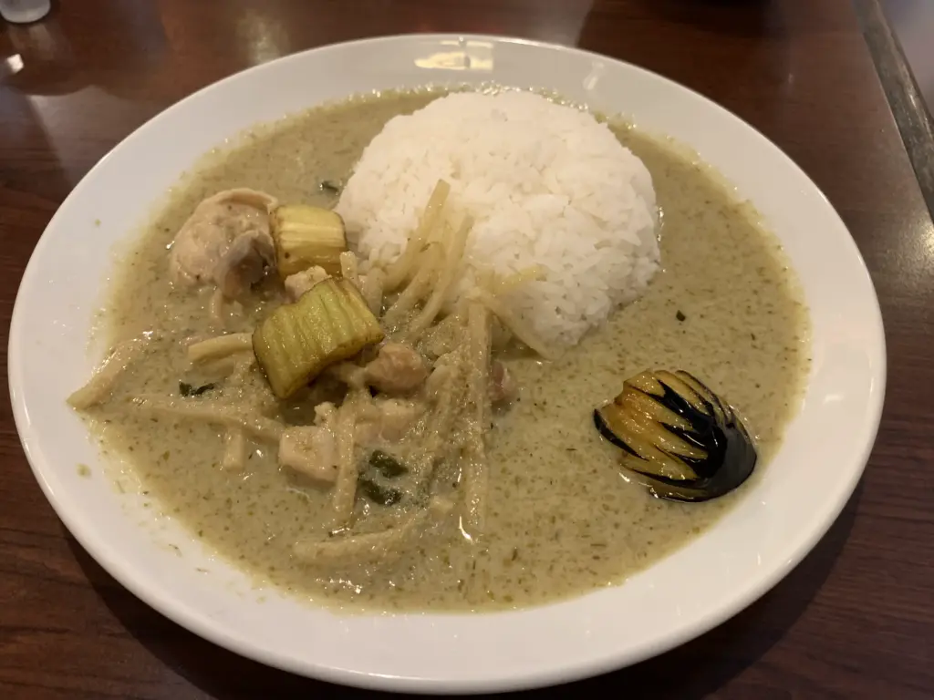 ディージャイ浦和 グリーンカレー